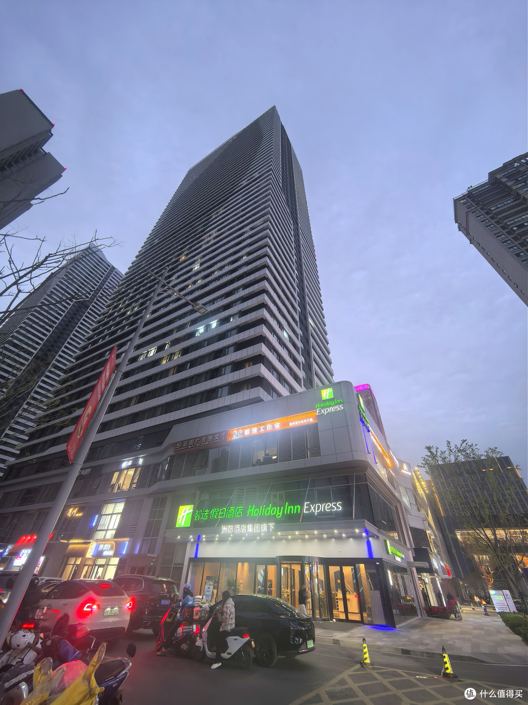 有种淡淡的破碎感:华润万象城新开的IHG 泰州中心智选假日酒店