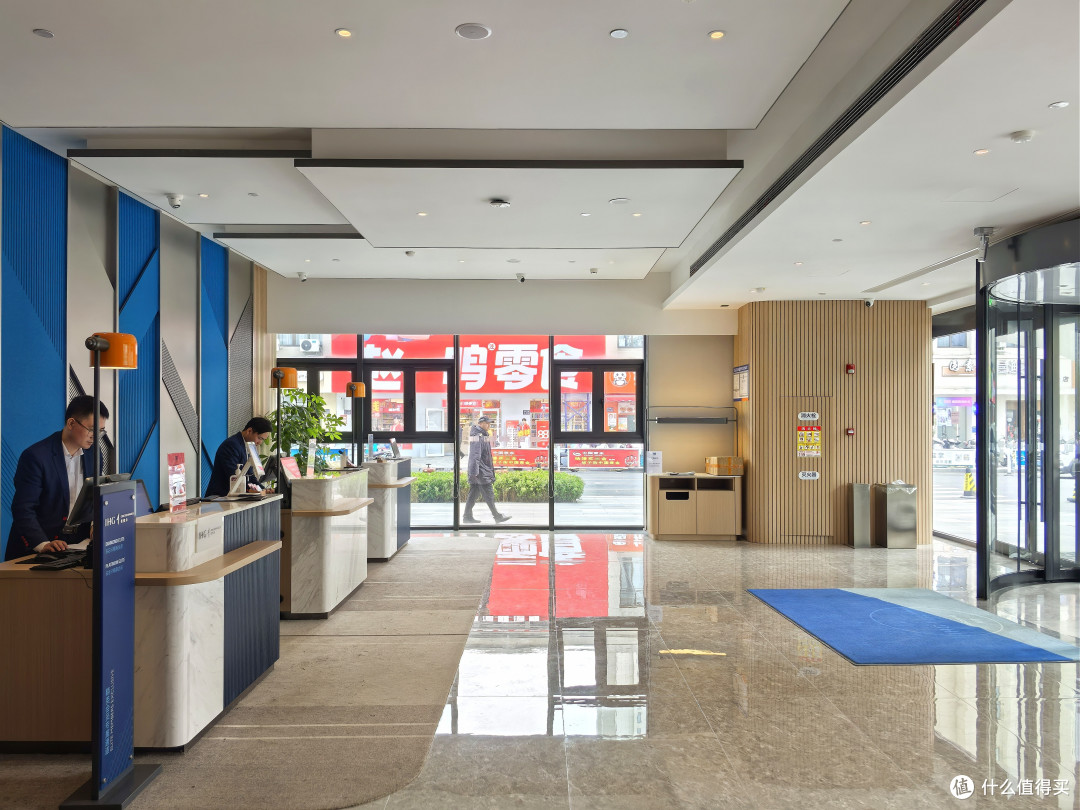 有种淡淡的破碎感:华润万象城新开的IHG 泰州中心智选假日酒店