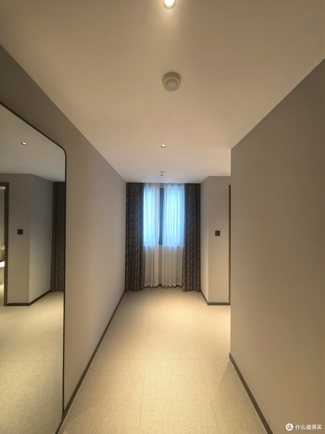 有种淡淡的破碎感:华润万象城新开的IHG 泰州中心智选假日酒店