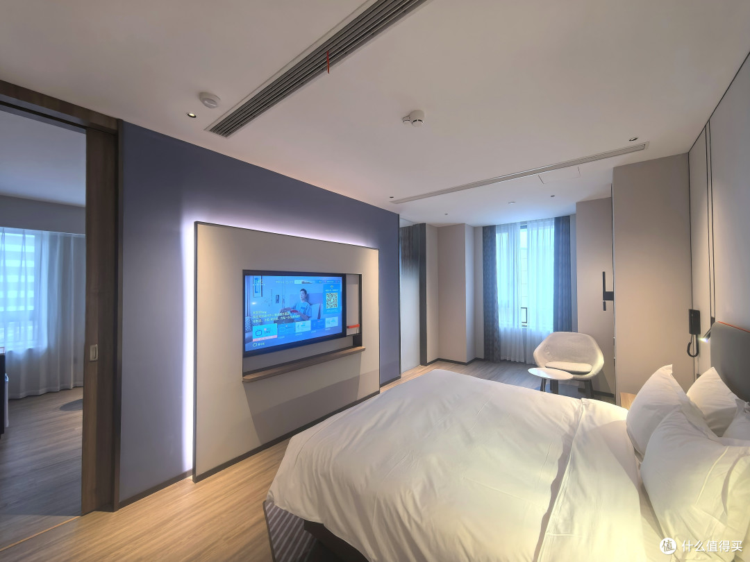 有种淡淡的破碎感:华润万象城新开的IHG 泰州中心智选假日酒店
