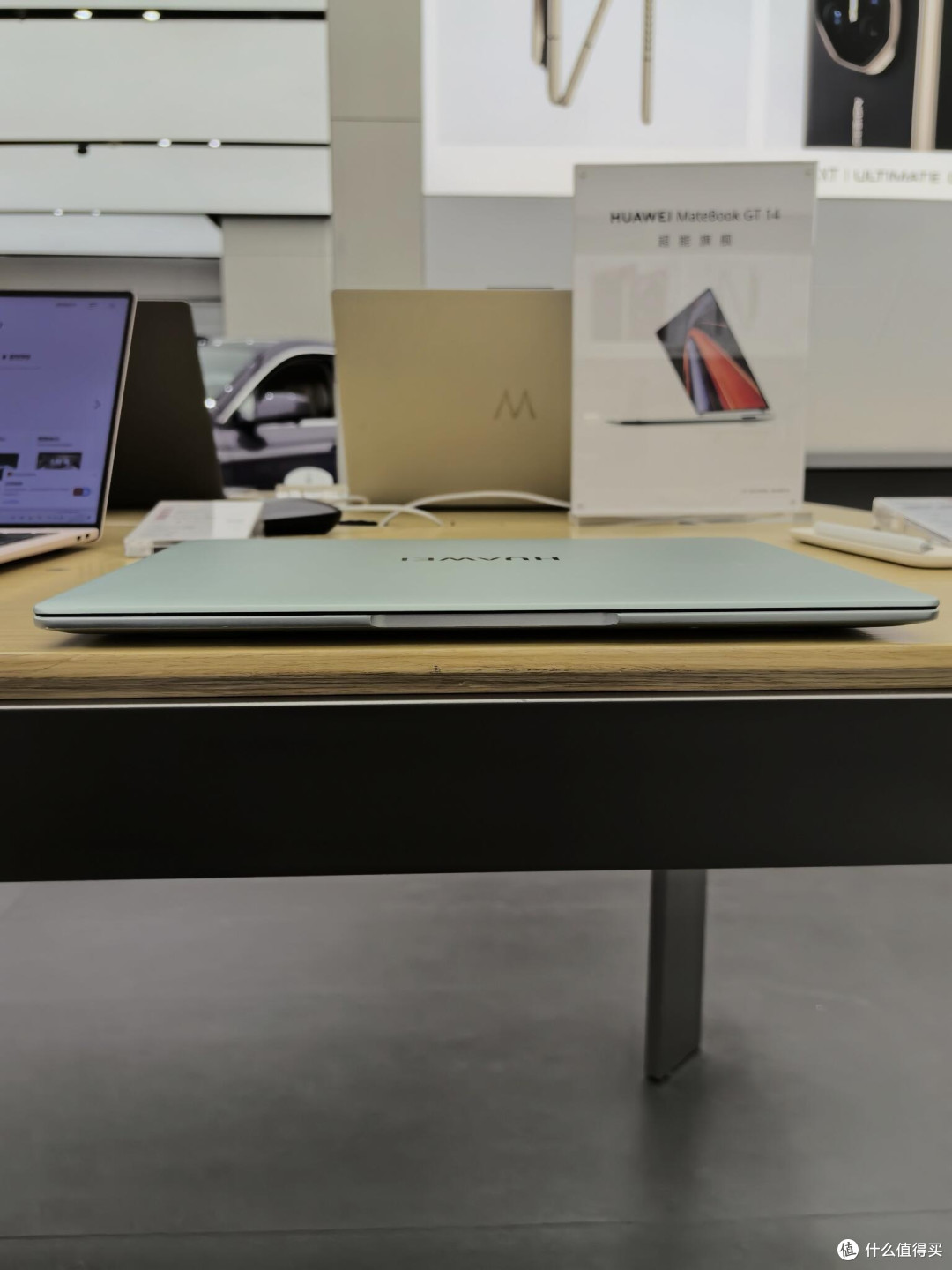 华为 MateBook 14 轻薄本的效率革命与生态协同