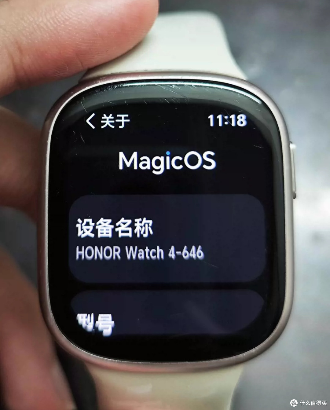 荣耀Watch 4:独立通讯与健康管理的腕上管家