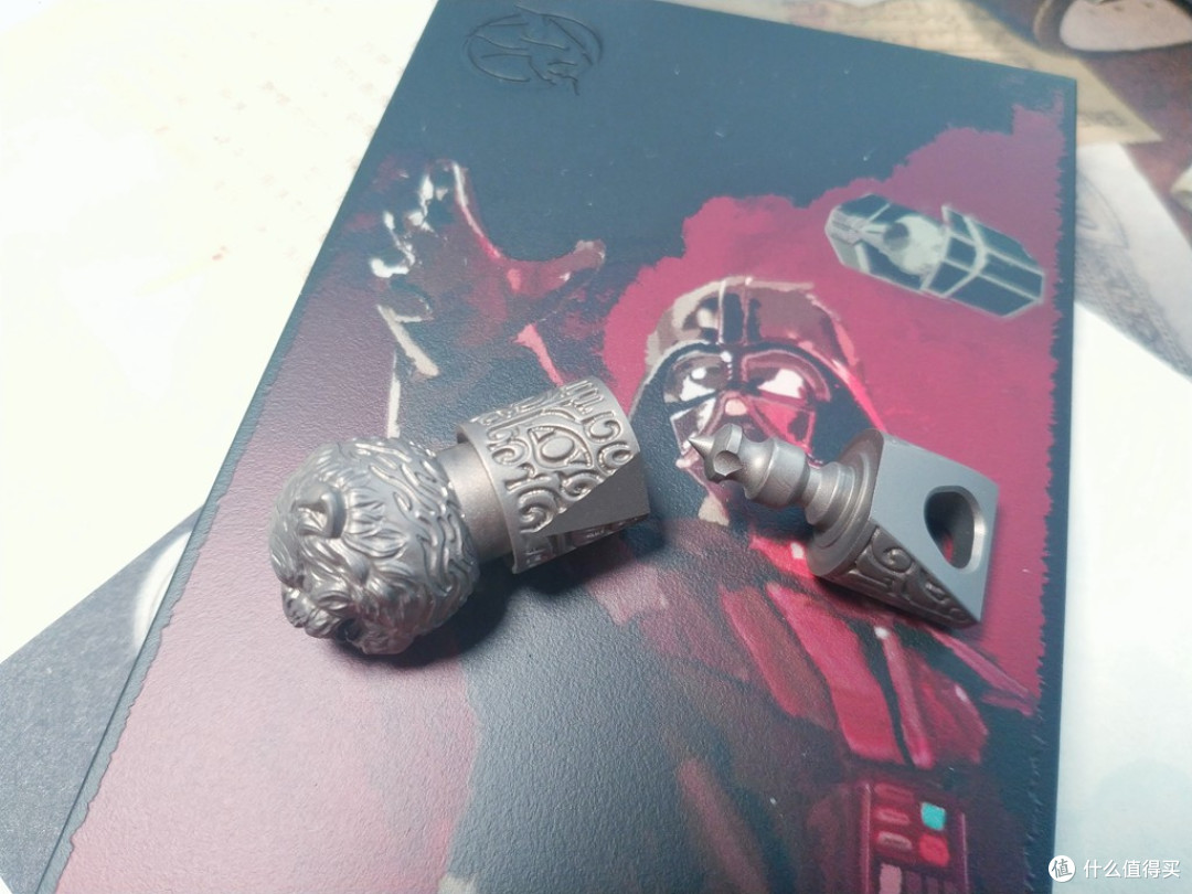 狮韵钛魂,扣系千秋:FEGVE 狮子钛合金快拆式钥匙扣品鉴