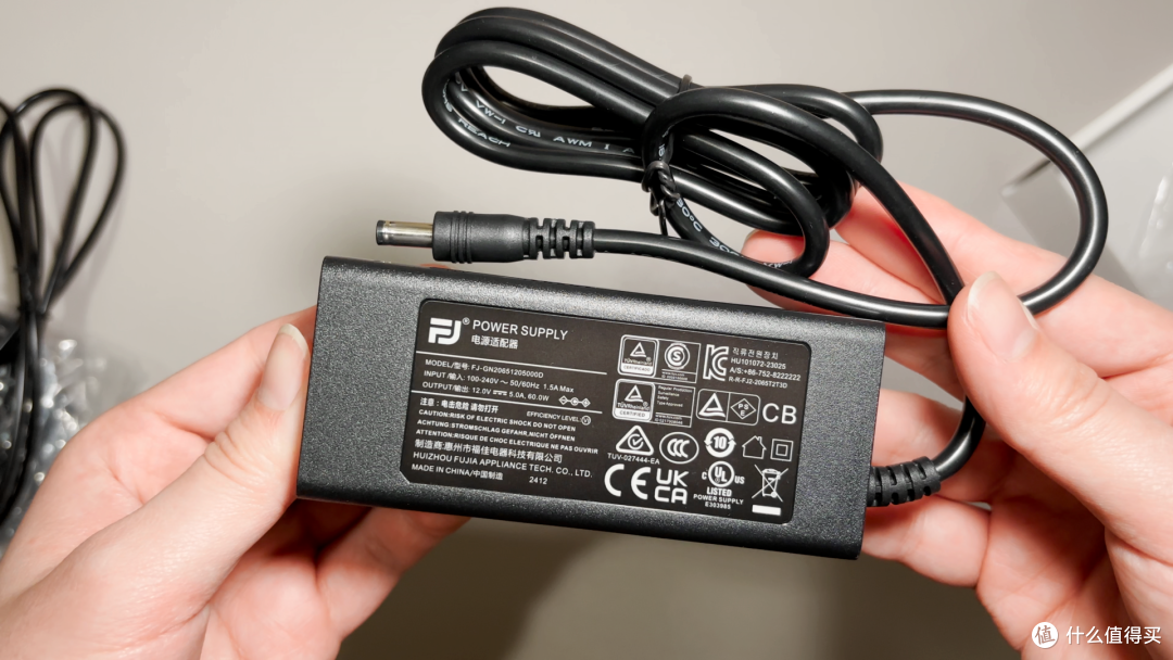 奥睿科 CS200-Pro 全新 NAS 登场!到底值不值,上手开箱评测~