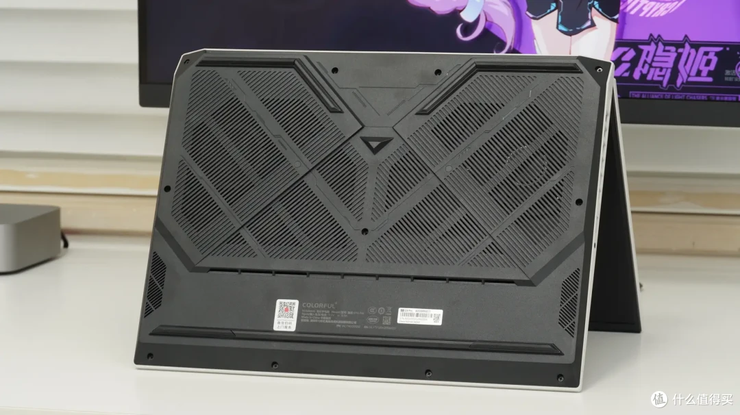 搭载RTX 5080 笔记本电脑GPU!七彩虹 隐星 G16 Pro 开箱简测