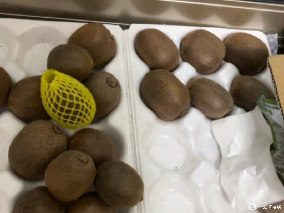 24粒精选佳果，单果90-110g，源头直发，送礼自享两相宜