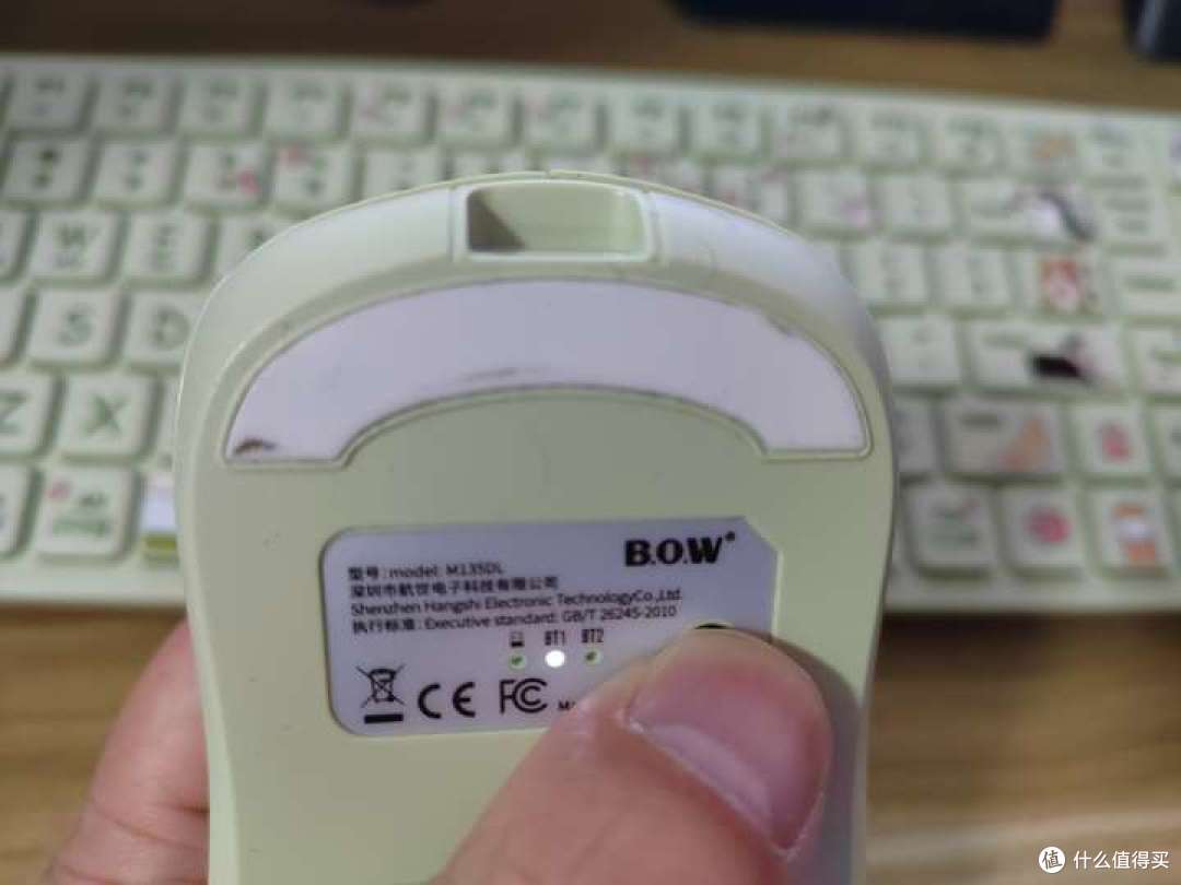 【测评】一款很讨女生喜欢的BOW MK392三模键鼠套装,原创IP设计