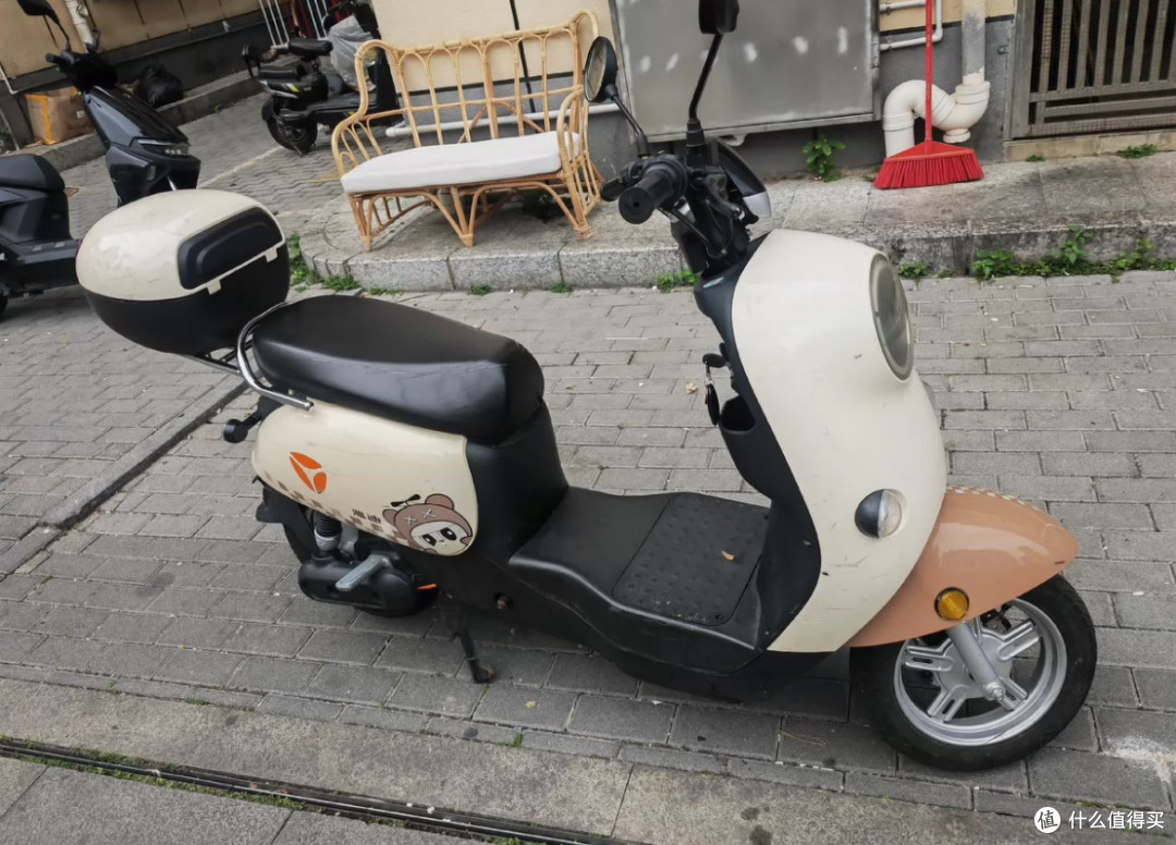 城市出行新宠：雅迪电动车，凭什么脱颖而出？

