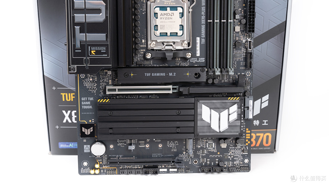 9950X3D+华硕X870-PLUS+RX 9070 XT+Model5装机:点燃AMD信仰之力
