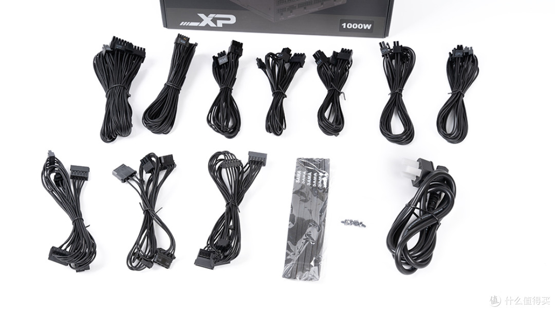 9950X3D+华硕X870-PLUS+RX 9070 XT+Model5装机:点燃AMD信仰之力