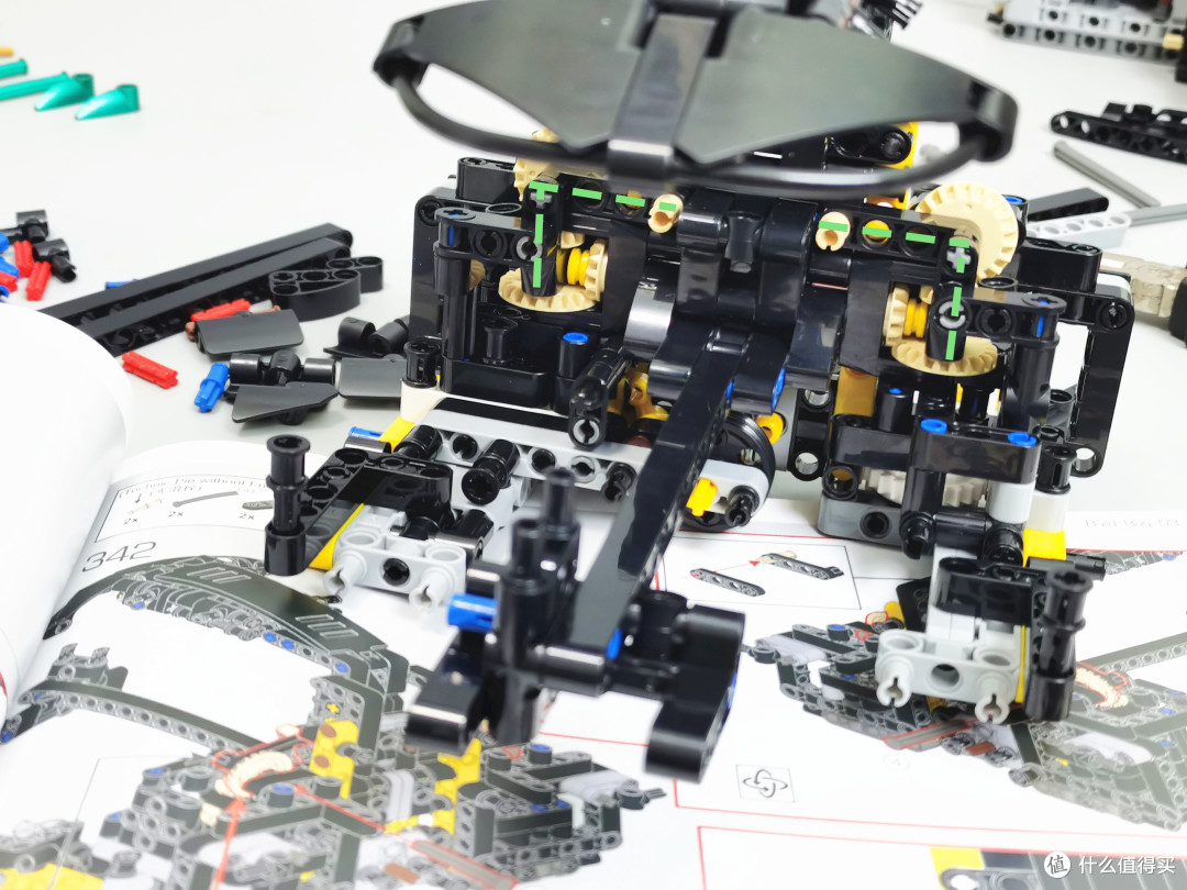 全印刷件,有变速箱,有动力快装快拆功能,1:8积木赛车-Valkyrie