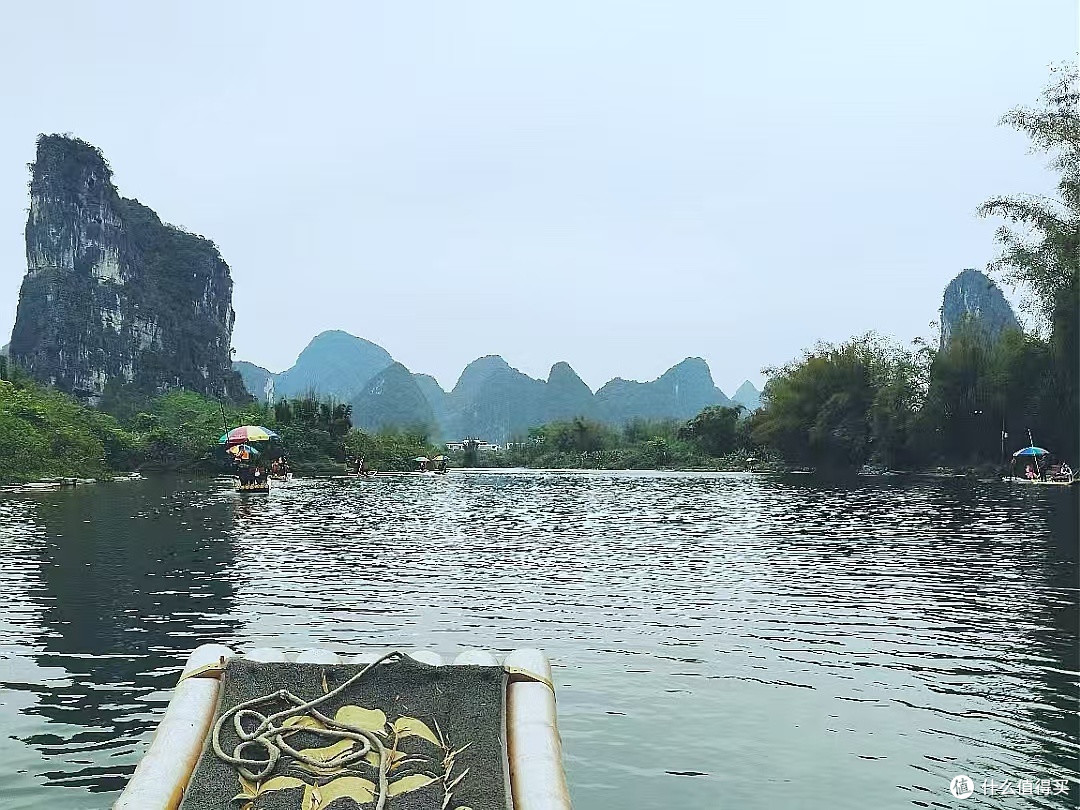 春天游阳朔遇龙河的风景优美