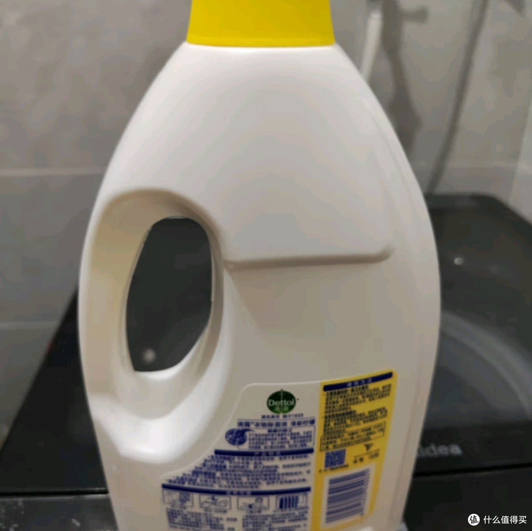 滴露(Dettol)衣物除菌液柠檬1.5L:儿童衣物的健康守护者