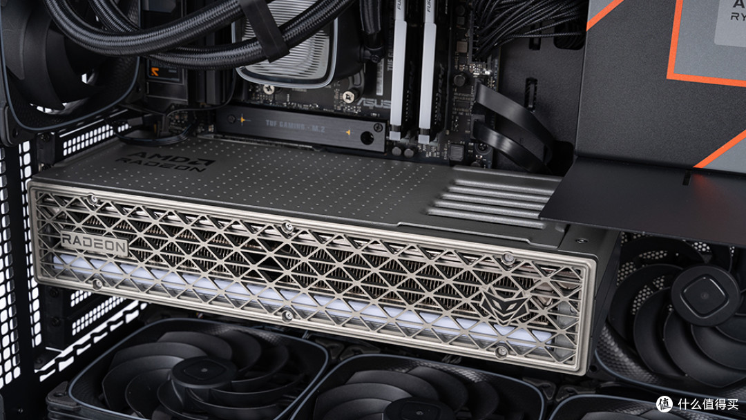 9950X3D+华硕X870-PLUS+RX 9070 XT+Model5装机:点燃AMD信仰之力