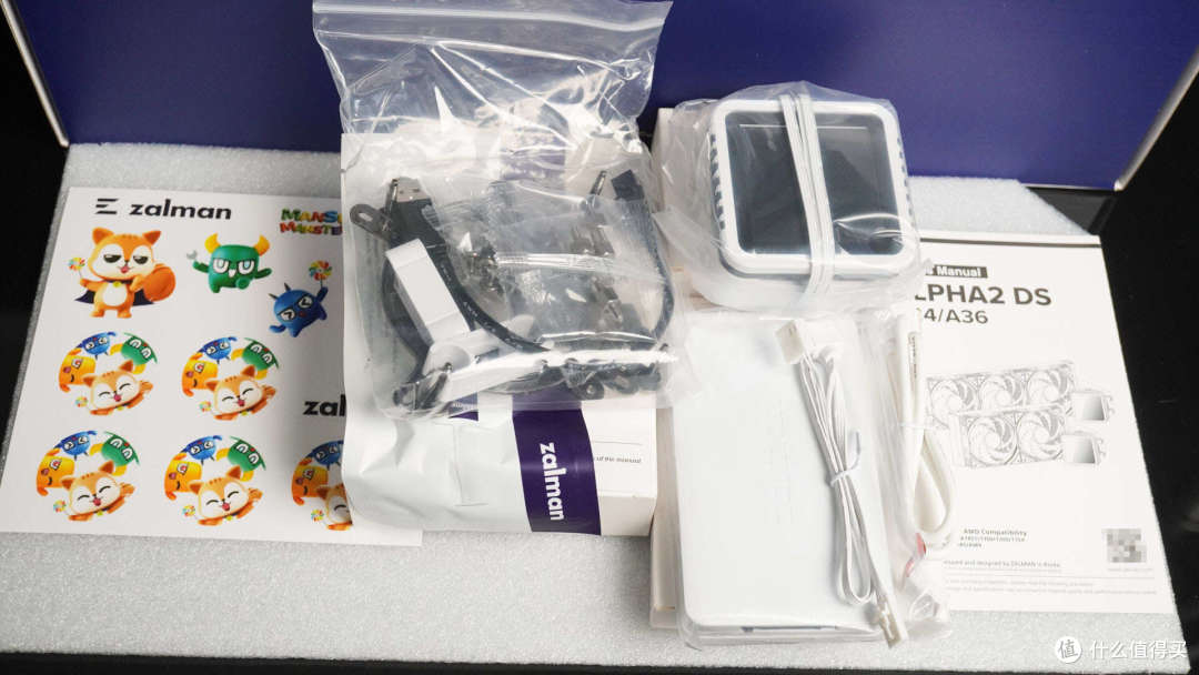 自由DIY，可玩性极强 - zalman思民 阿尔法2 DS A36液晶屏水冷