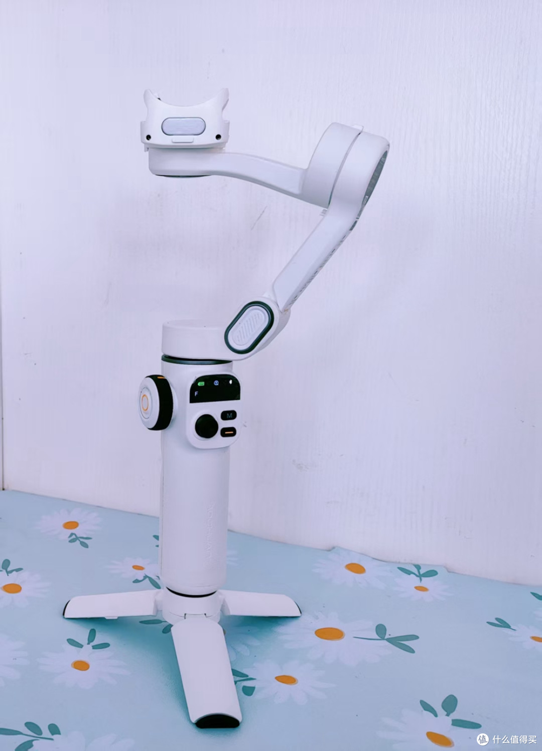 手机稳定器有必要吗?性价比不超过300元的奥川稳定器体验测评!