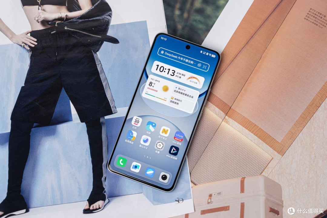 7300mAh续航灭霸!vivo Y300 Pro+首发评测:电量根本用不完