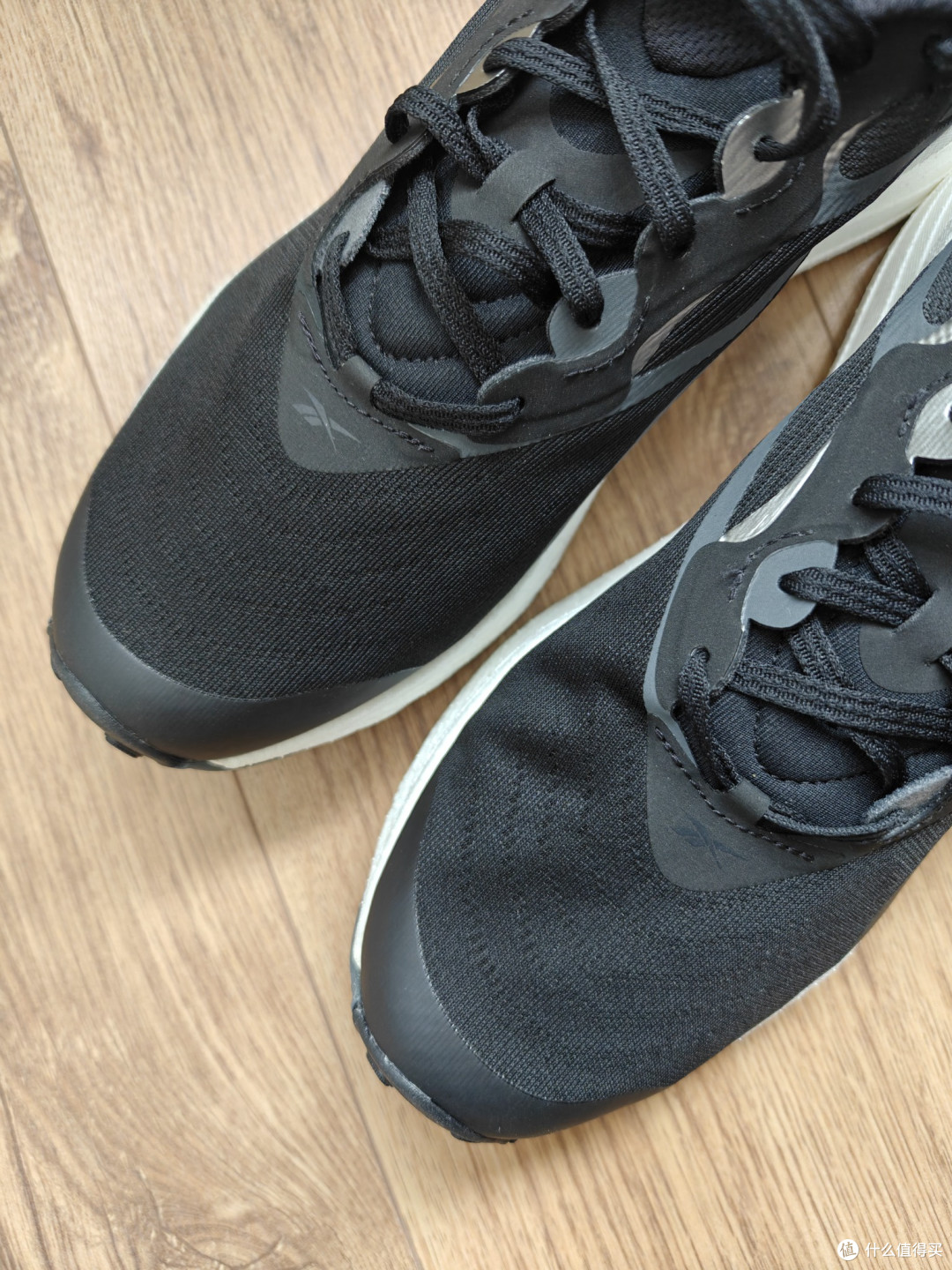 一百出头真香！真冷门非流跑鞋Reebok Floatride Energy 5