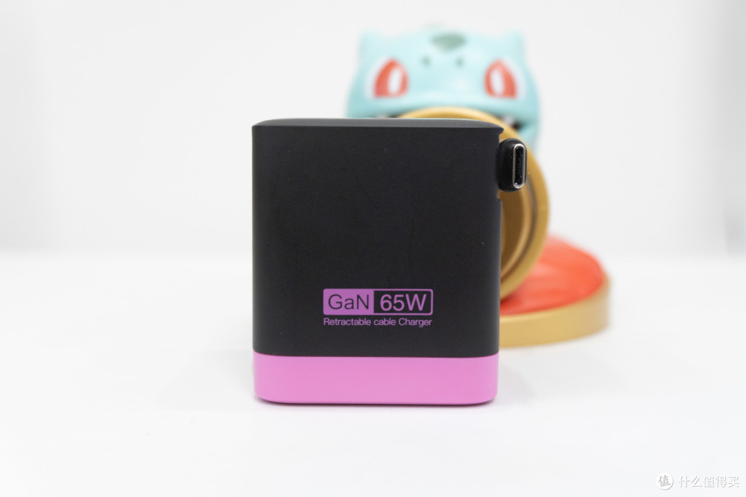 卡娃尹馁,iWALK爱沃可65W快充氮化镓充电器,小巧便捷!