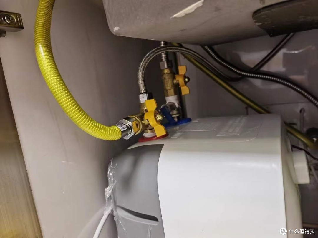 海尔厨宝小型迷你电热水器
