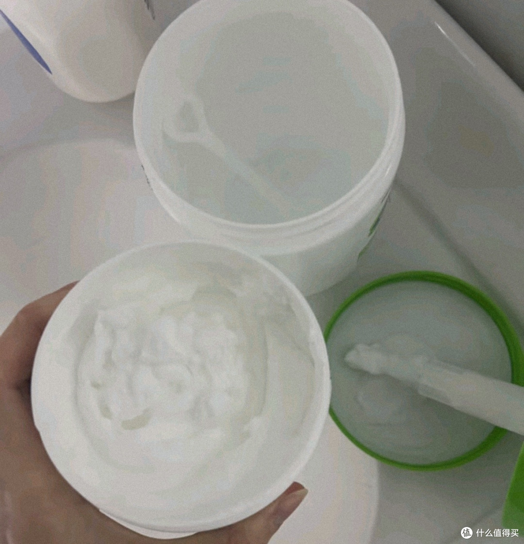 丝塔芙大白罐保湿霜身体乳550g——你的肌肤守护神