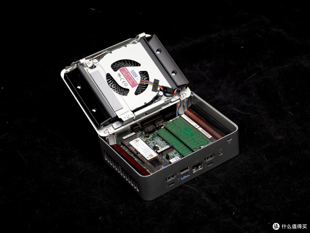 Intel迷你主机性能翻身之作!ASUS NUC 15 Pro Plus U9首发评测