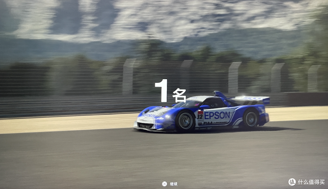 PS5手柄摇杆帽“裂开了”，玩着GT7破防了