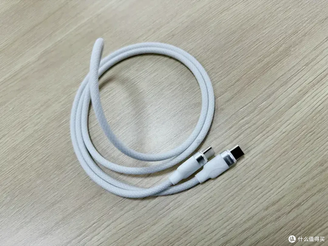 快充好助手,西圣数据线K1有颜有料又好用