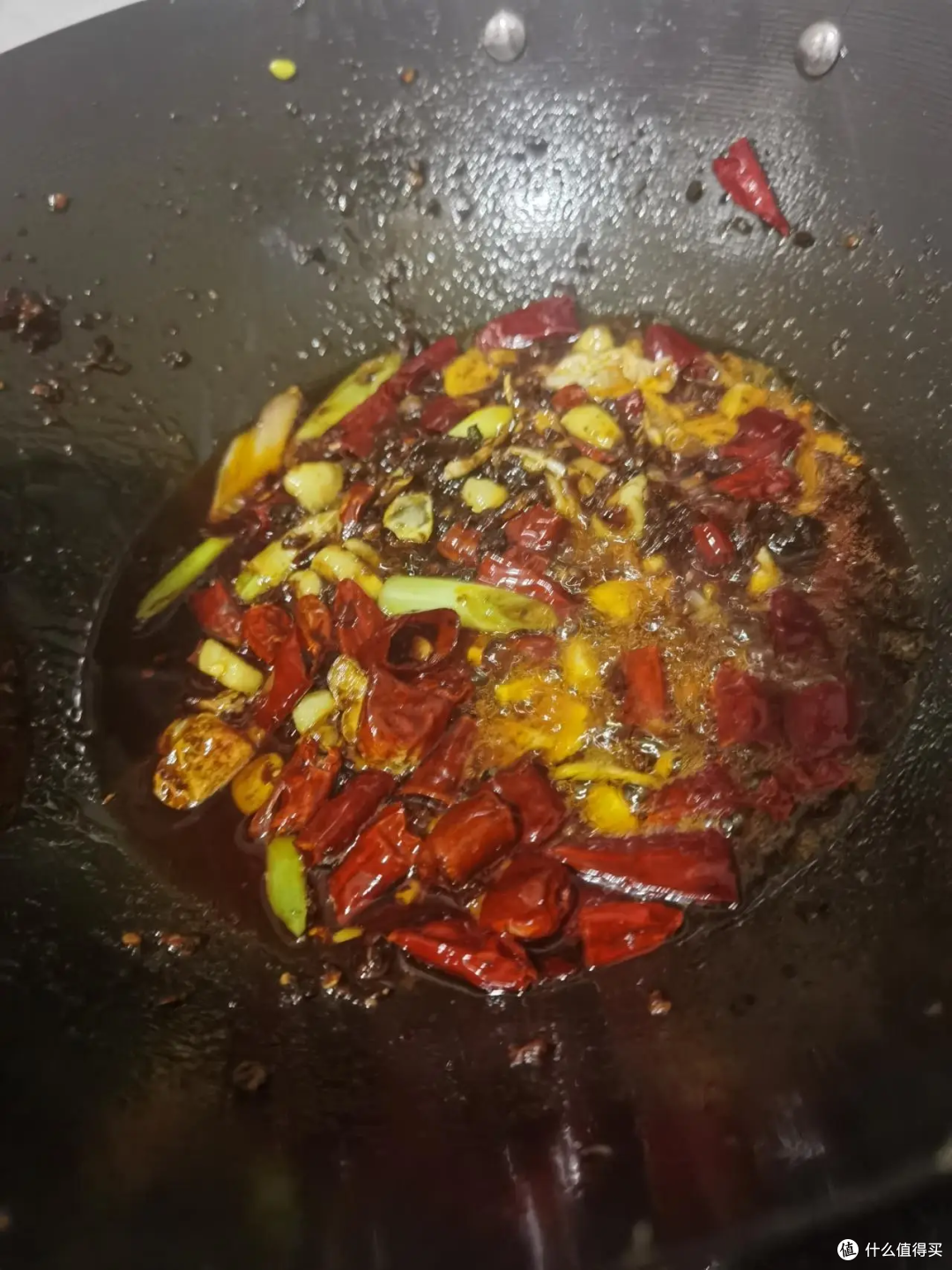 如何在家做一道美味可口色香味俱全的麻辣香锅?