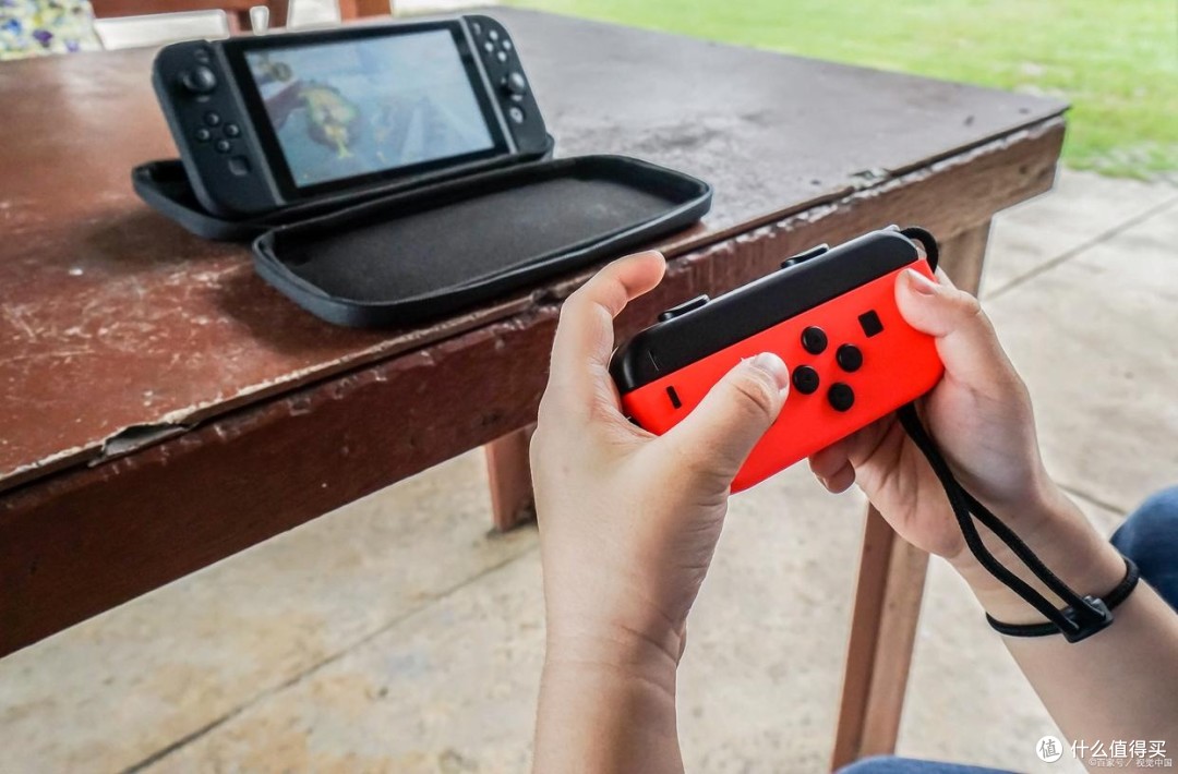 、任天堂Switch 2再曝猛料！Joy-Con手柄或将解锁全新「鼠标模式