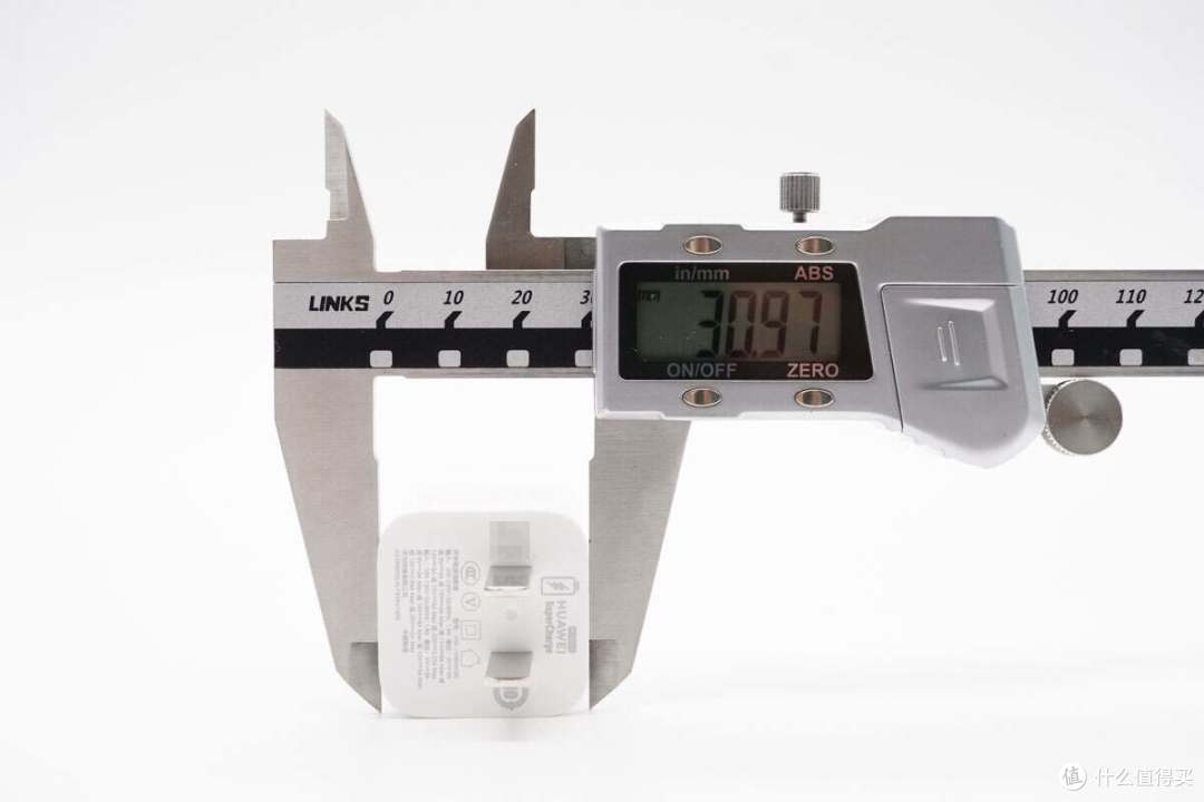 拆解报告：华为Pura X原装66W冰糖全能氮化镓充电器HW-110600C05