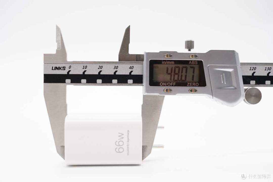 拆解报告：华为Pura X原装66W冰糖全能氮化镓充电器HW-110600C05