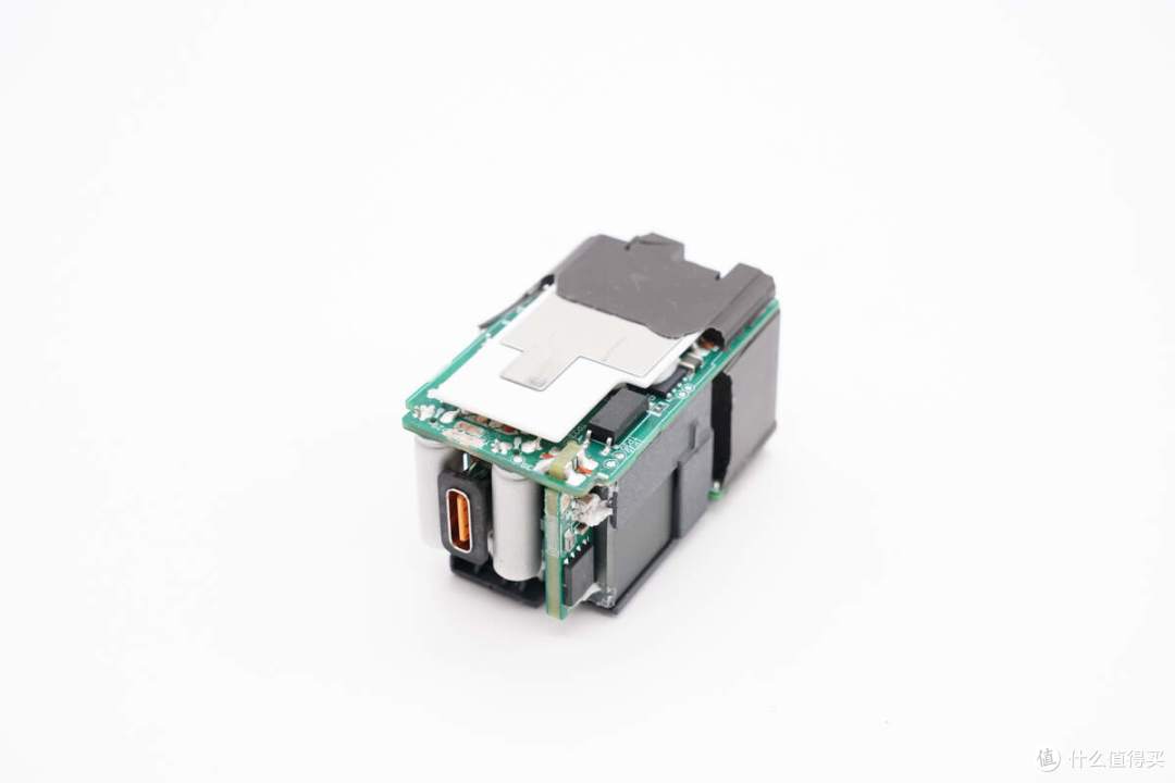 拆解报告：华为Pura X原装66W冰糖全能氮化镓充电器HW-110600C05