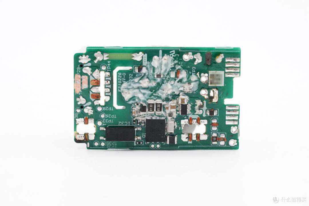 拆解报告：华为Pura X原装66W冰糖全能氮化镓充电器HW-110600C05