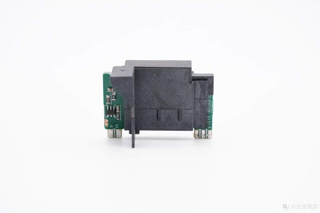 拆解报告：华为Pura X原装66W冰糖全能氮化镓充电器HW-110600C05