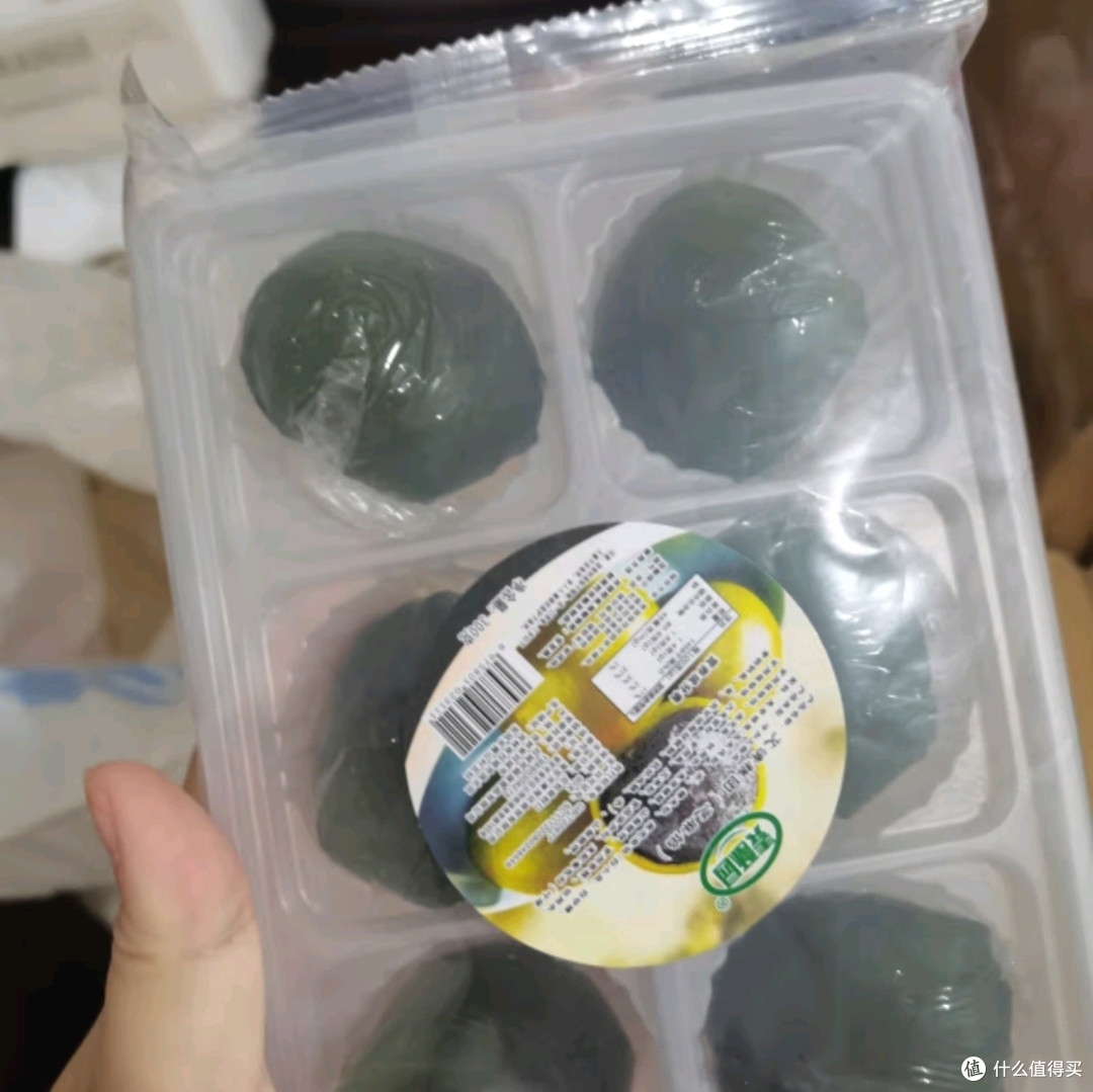 麦酥园艾草青团豆沙清明果饼干：传统与美味的完美融合