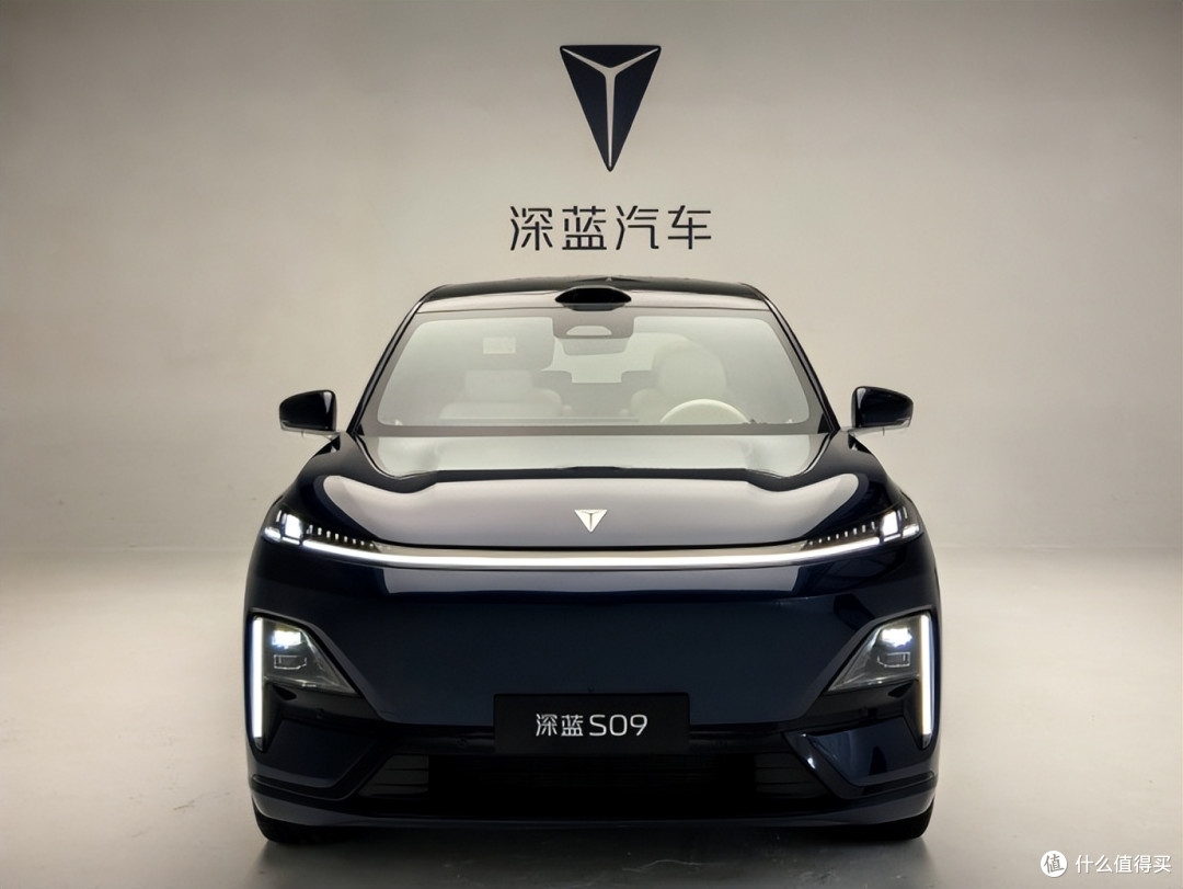 最终定价20万才能爆?深蓝 S09 中大型 SUV 旗舰级新车 4 月发布