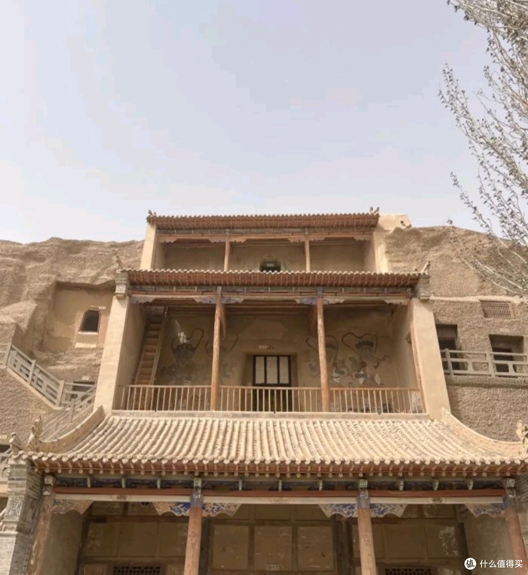 探秘千年艺术宝库——敦煌莫高窟