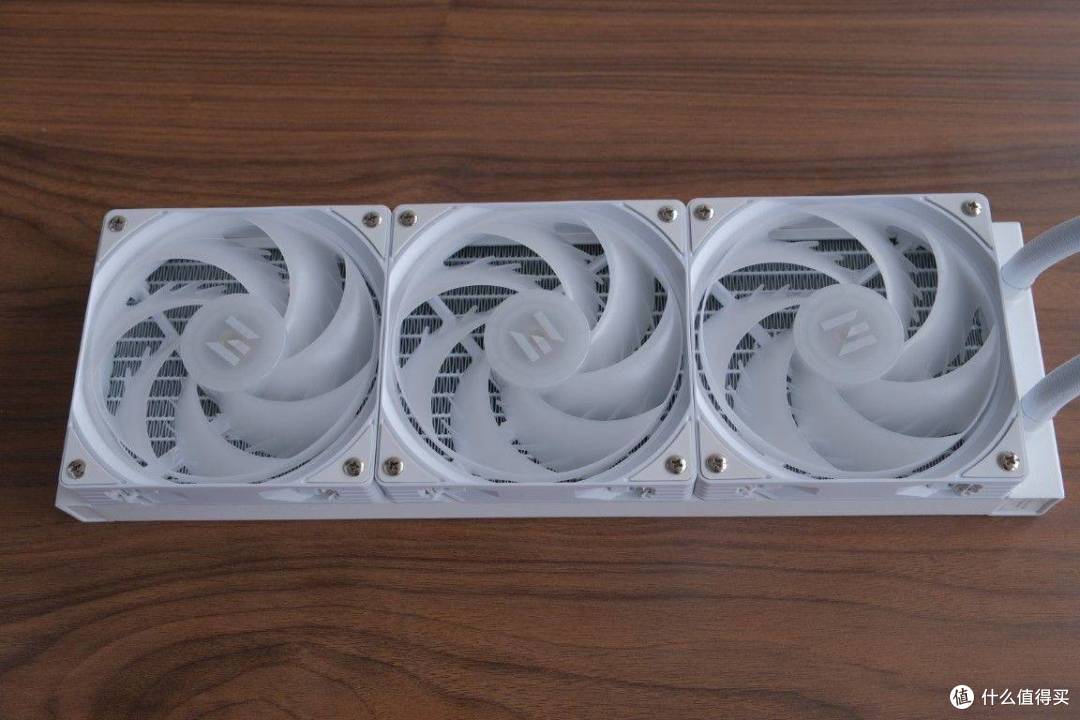 告别高温烦恼!zalman思民ALPHA2 DS360水冷散热器完胜传统散热