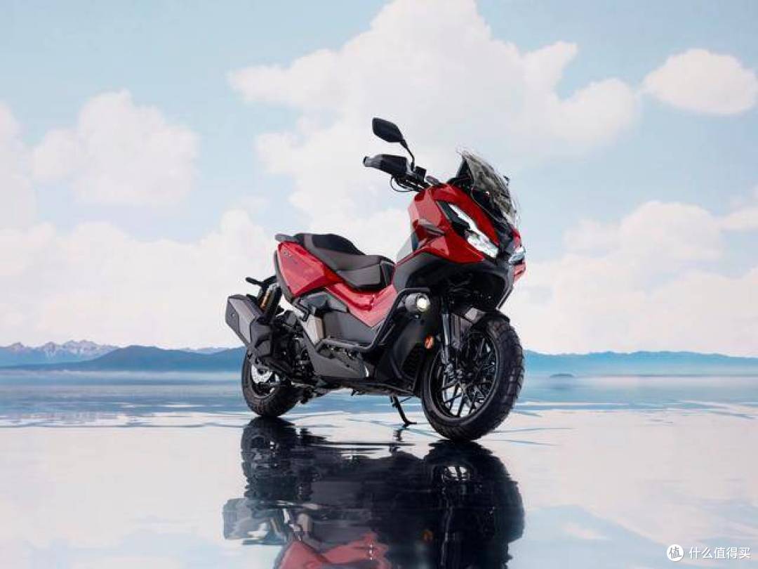 本田2025款ADV350摩托车