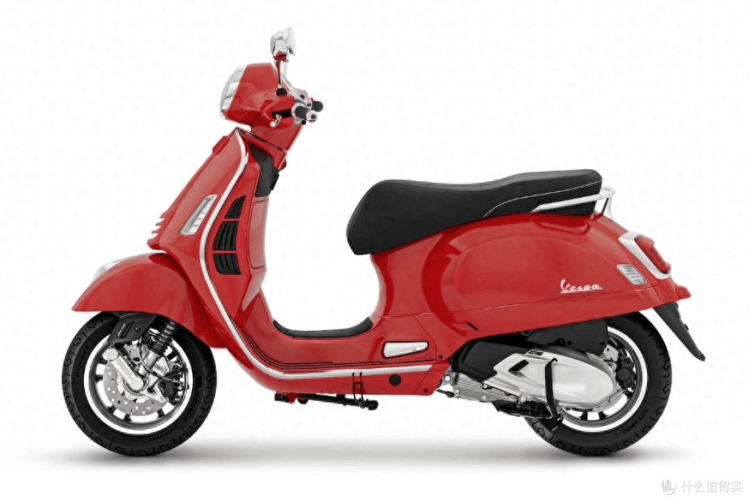 Vespa GTS 310 复古摩托车