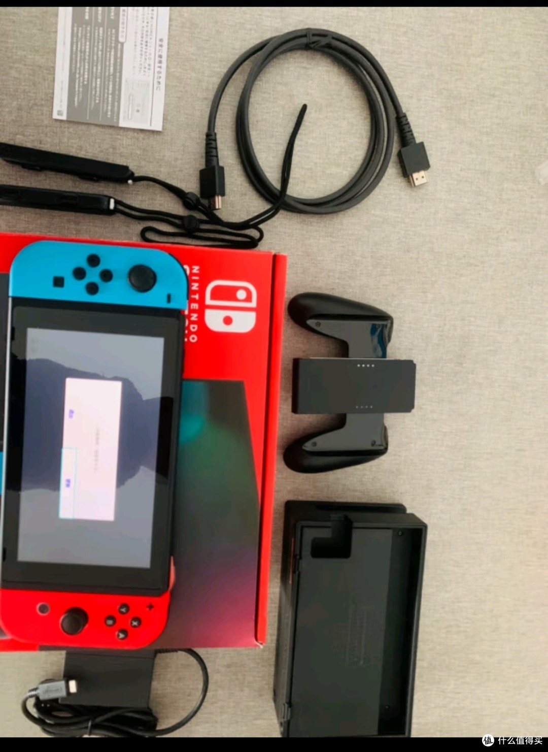 任天堂（Nintendo）Switch NS掌上游戏机 红蓝手柄  长