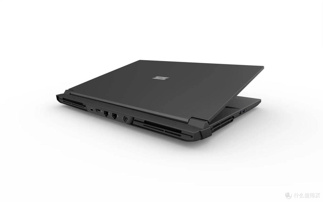 2025年旗舰游戏本最广泛模具:蓝天Clevo X580实机拆解展示