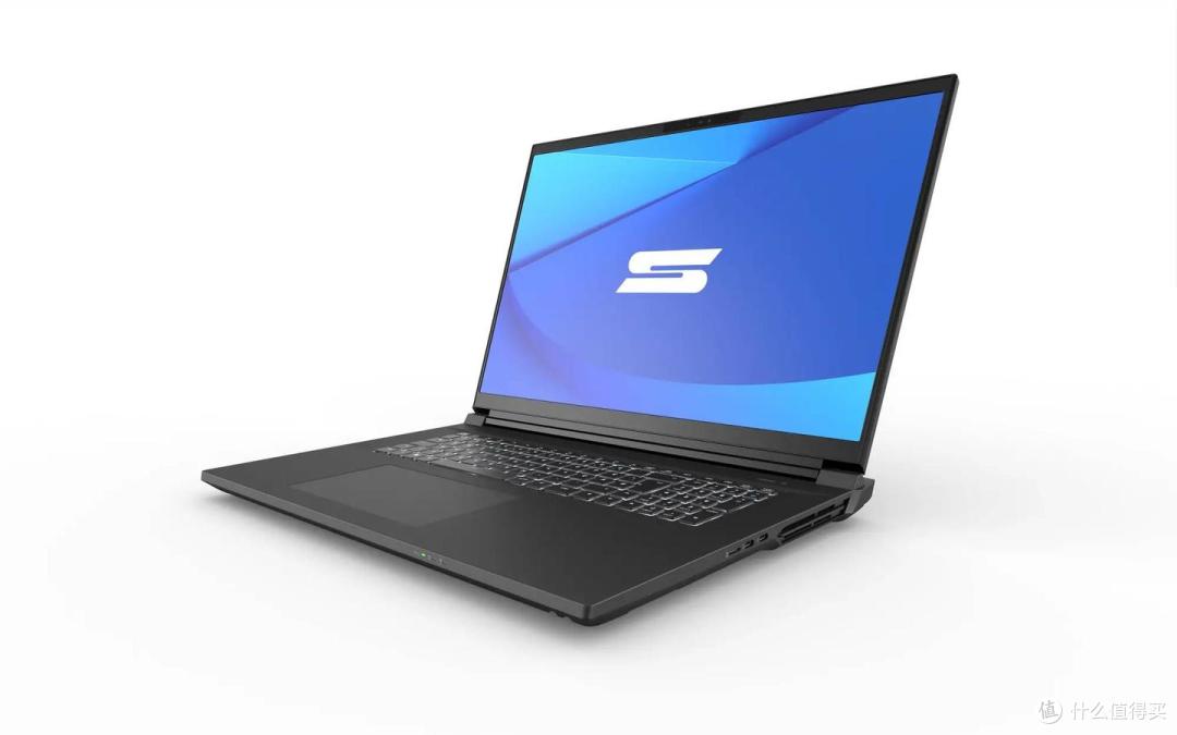 2025年旗舰游戏本最广泛模具:蓝天Clevo X580实机拆解展示