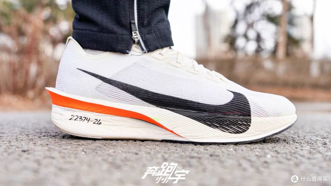 观念之争|Vaporfly 4 vs Adios Pro 4