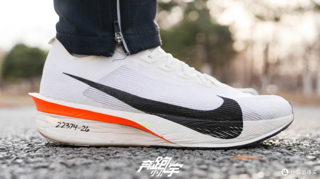 观念之争|Vaporfly 4 vs Adios Pro 4