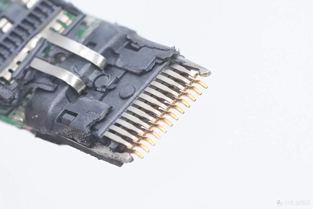 拆解报告：ASUS华硕USB-C转3.5mm音频转接器
