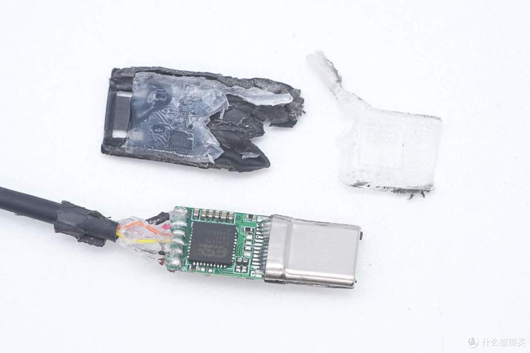 拆解报告：ASUS华硕USB-C转3.5mm音频转接器