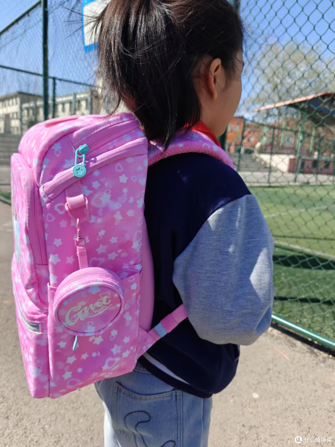 实测GMT超轻小方包!孩子一见倾心的护脊书包,到底有多香?