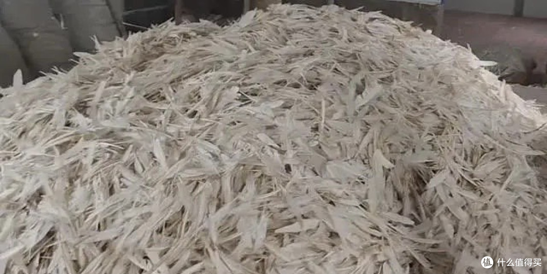 羽毛球涨幅超黄金#羽毛球你可能打不起了!